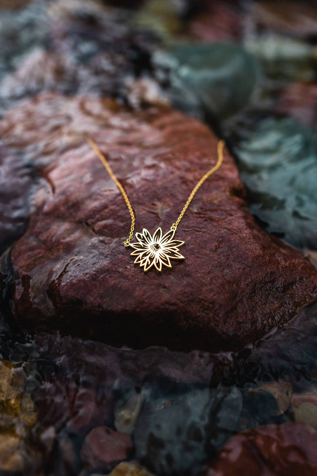 Flower Necklace- Gold