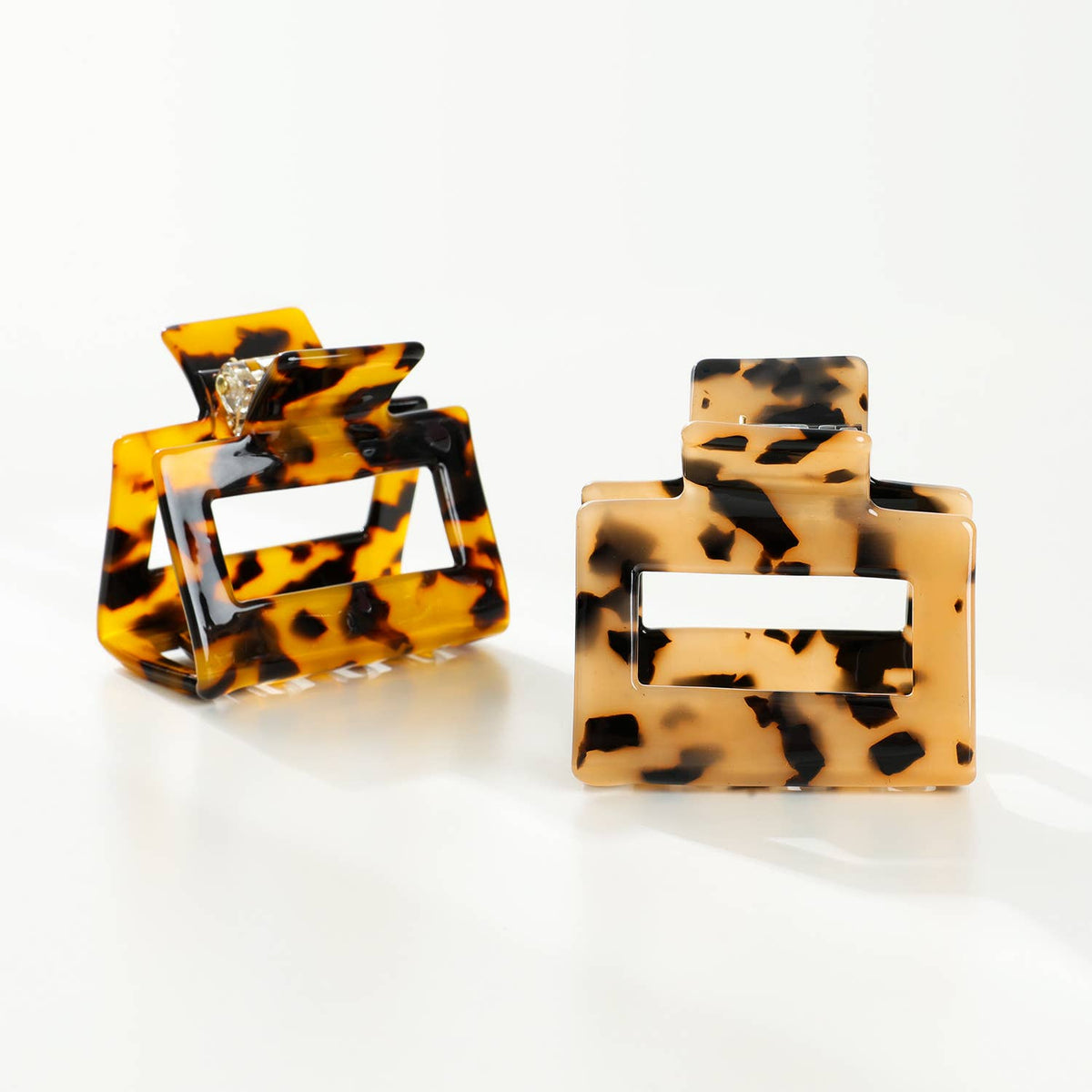 Simone Small Core | Classic Small Square Claw Clip
