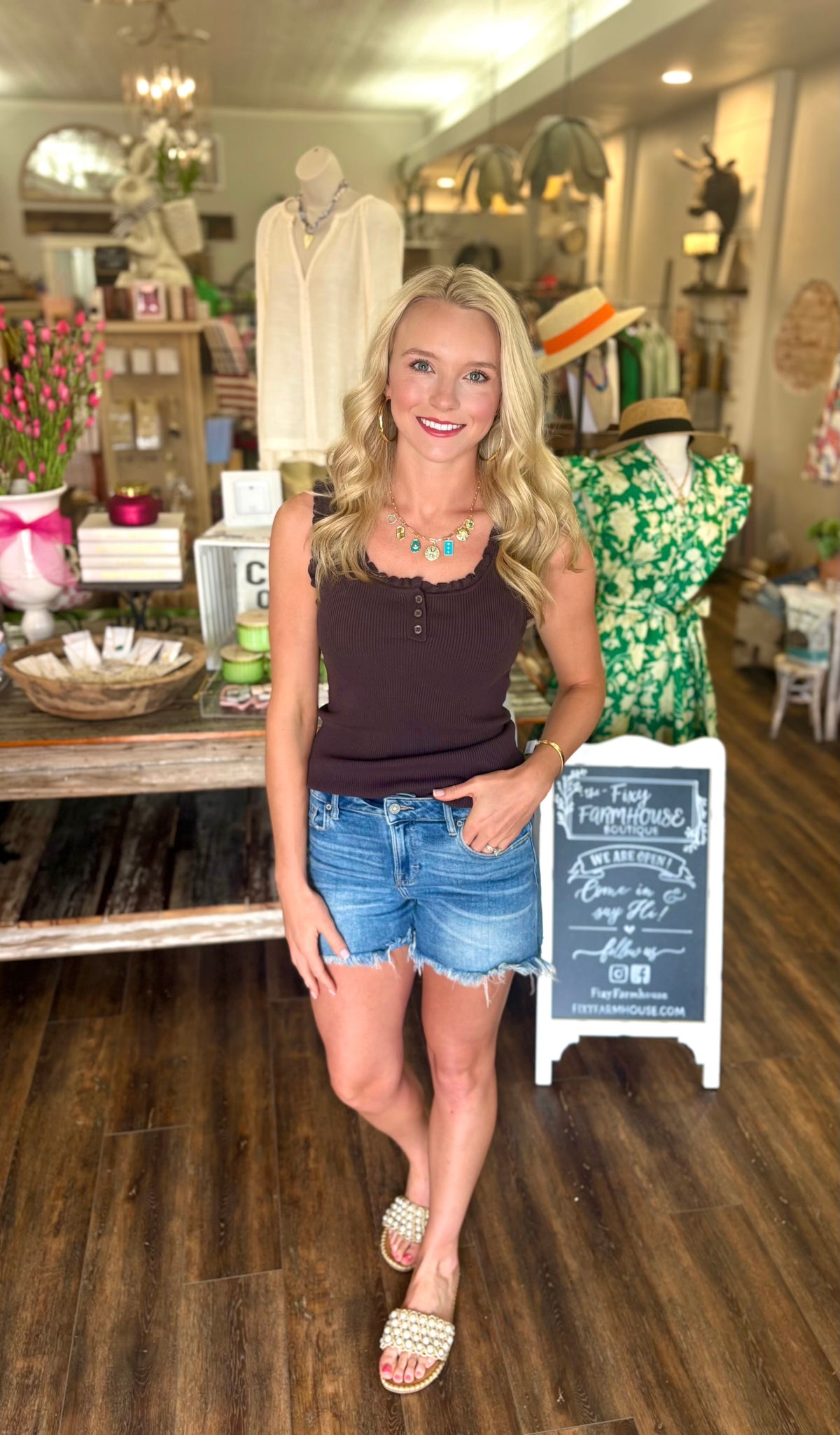 Ruffle Edge Tank