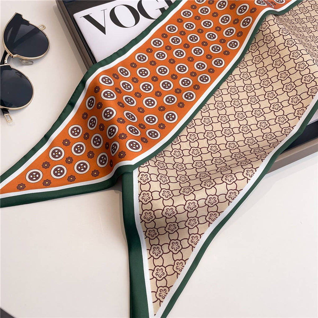 FASHIONABLE AND VERSATILE DOUBLE-LAYER SCARF