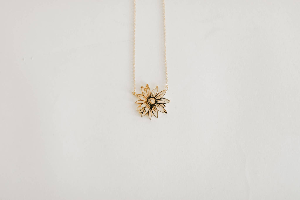 Flower Necklace- Gold