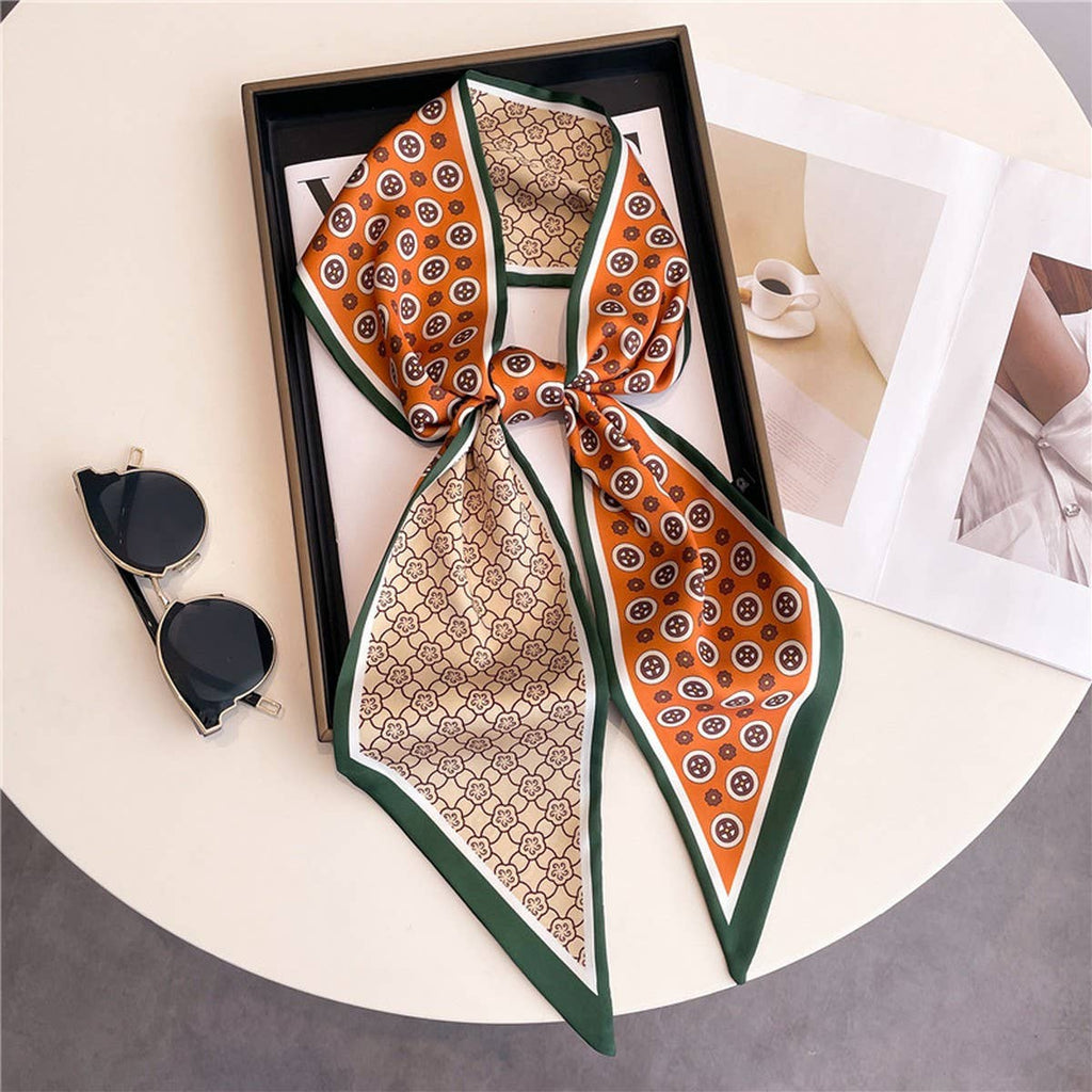 FASHIONABLE AND VERSATILE DOUBLE-LAYER SCARF
