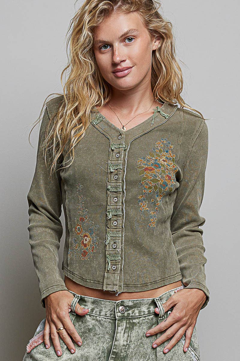 Vintage-Inspired Wash Button-Front Placket Ribbed Knit Top