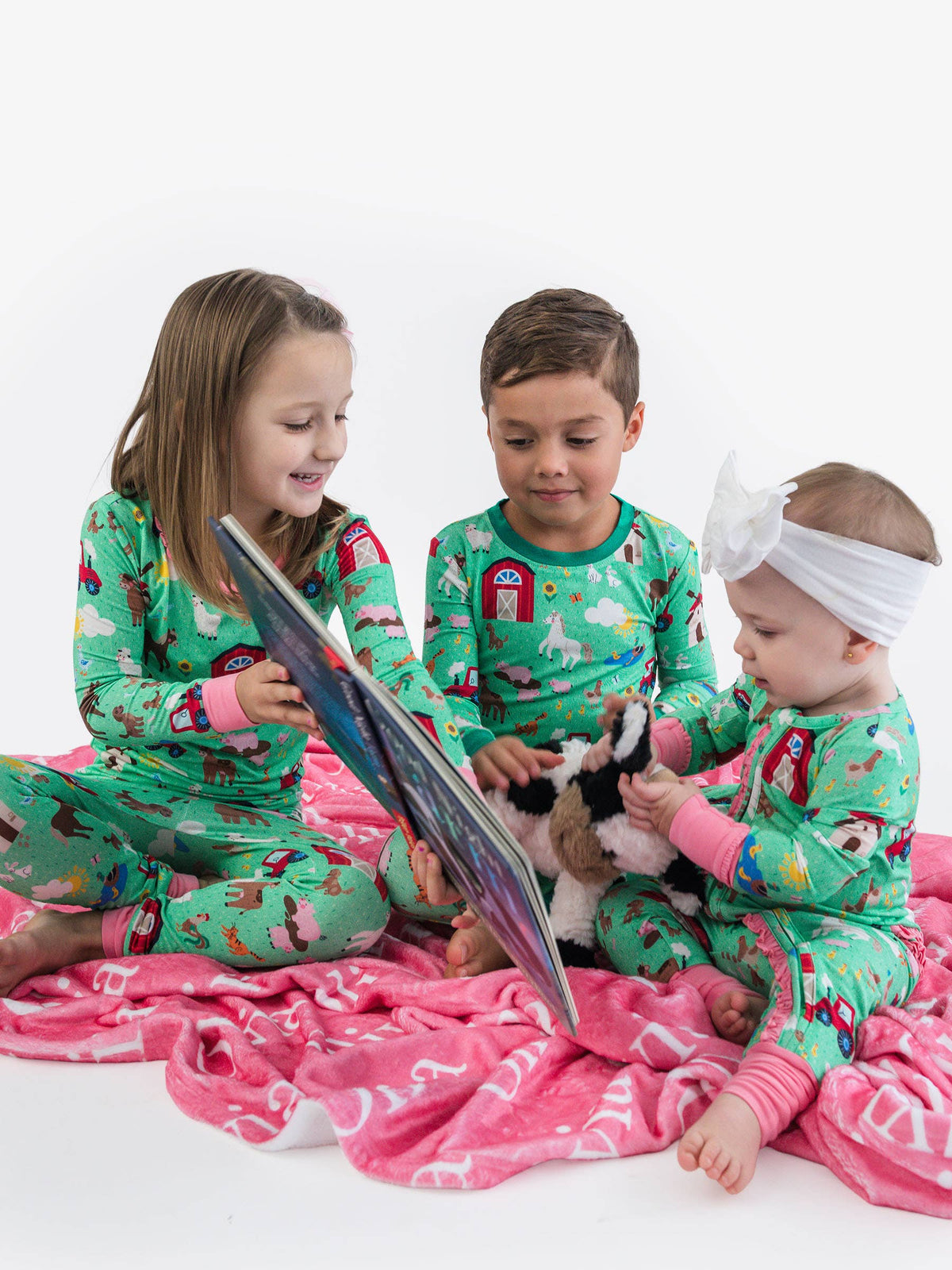SoftSnooze™ Baby Girls Bamboo Viscose Farm Friends Convertible Ruffle One Piece Footie Pajama