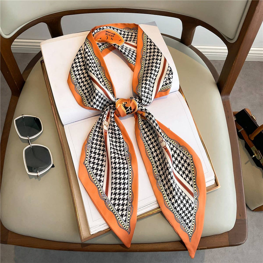 FASHIONABLE AND VERSATILE DOUBLE-LAYER SCARF
