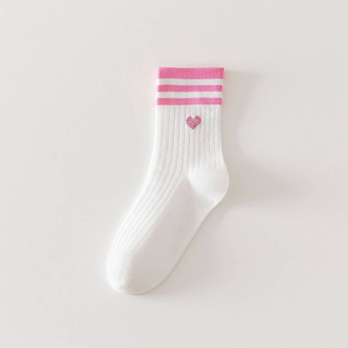 College Style Heart, Two Stripes Print Crew Socks