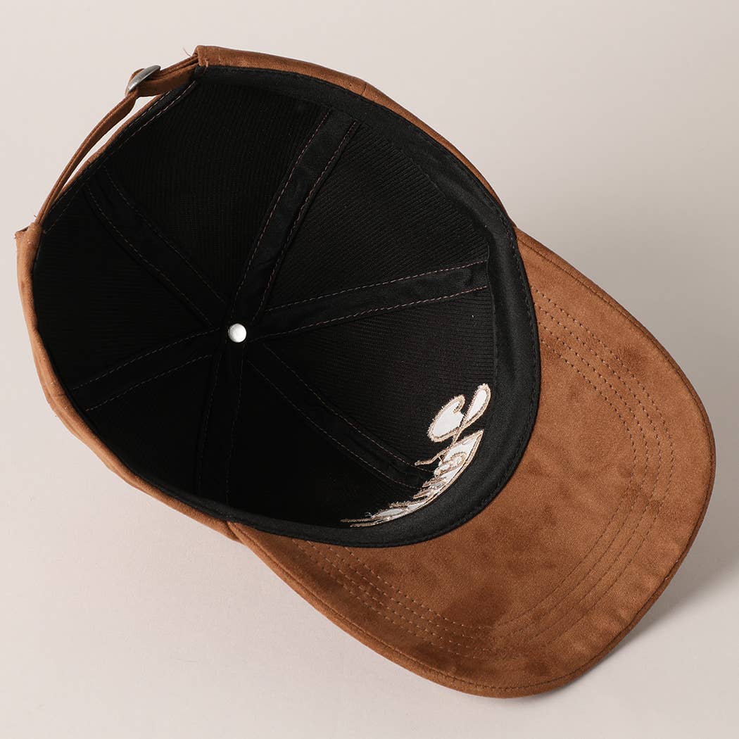 Howdy Text Embroidery Suede Baseball Cap