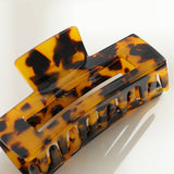 Luna Medium Core | Classic Medium Rectangle Claw Clip