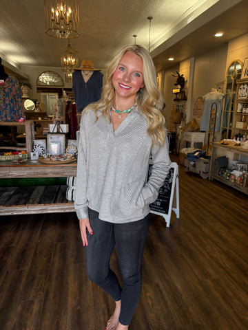 Two-toned ribbed top