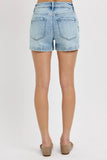 Risen shorts with slit