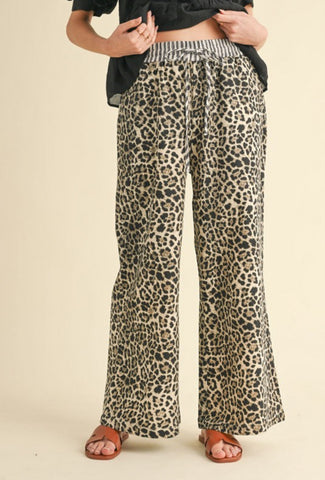 Leopard print wide leg cotton pants