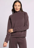 Kai Mock neck