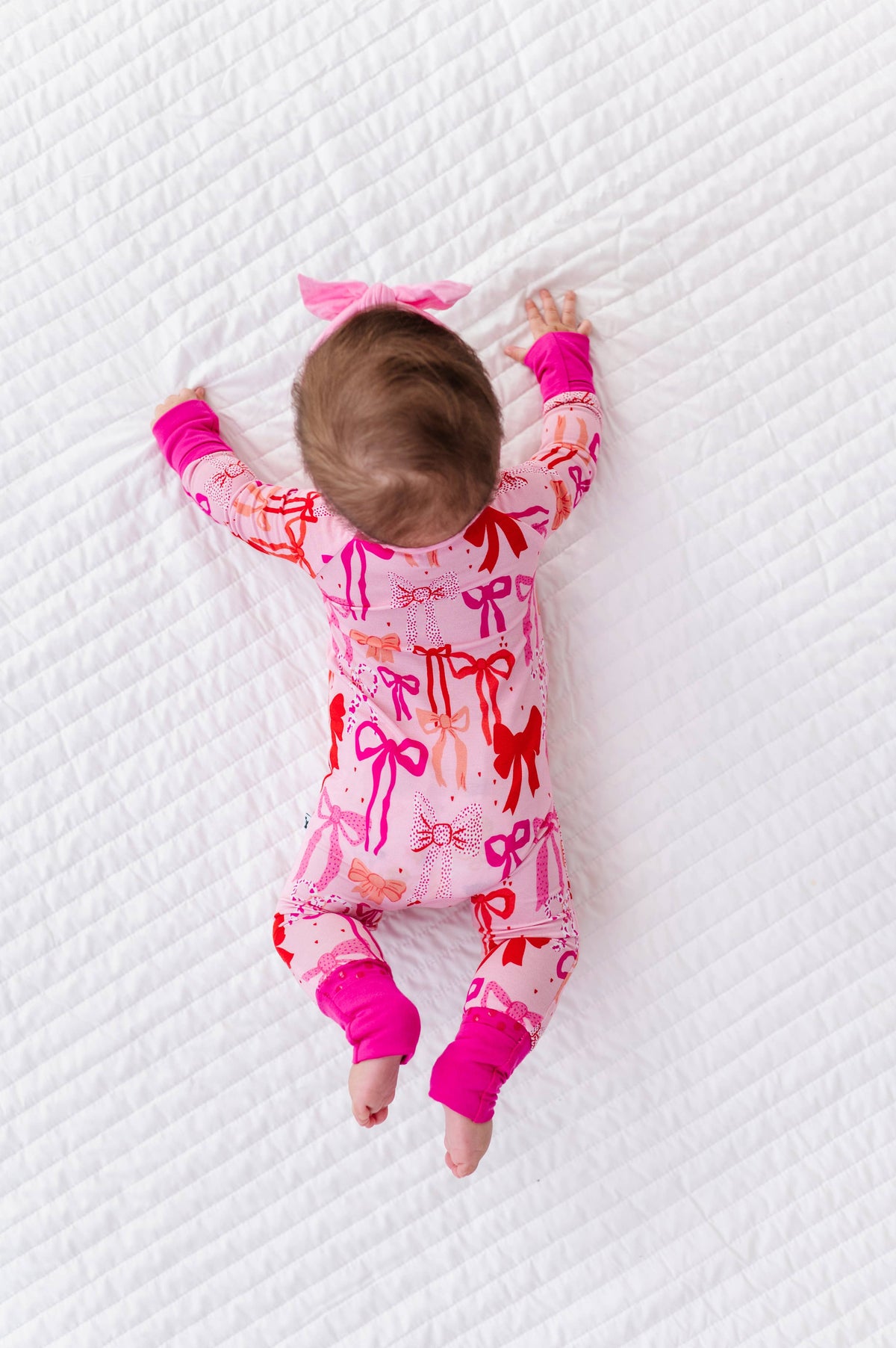 Knotty & Nice Convertible Footies