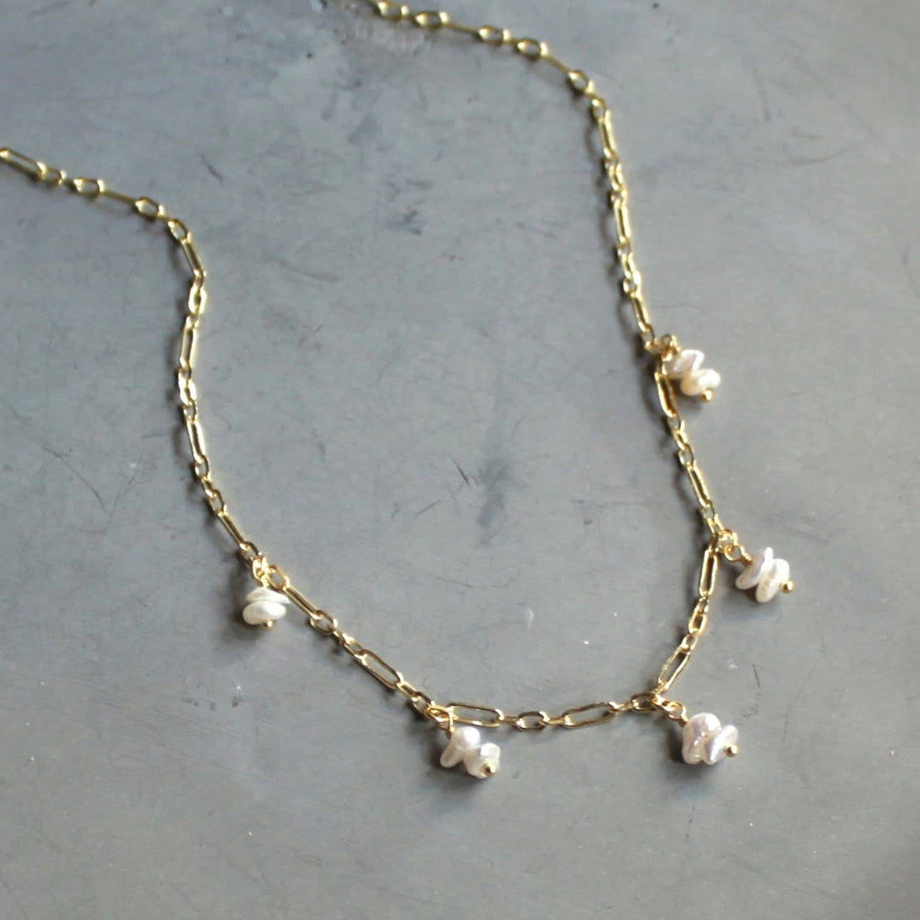 Dancing Pearl Necklace