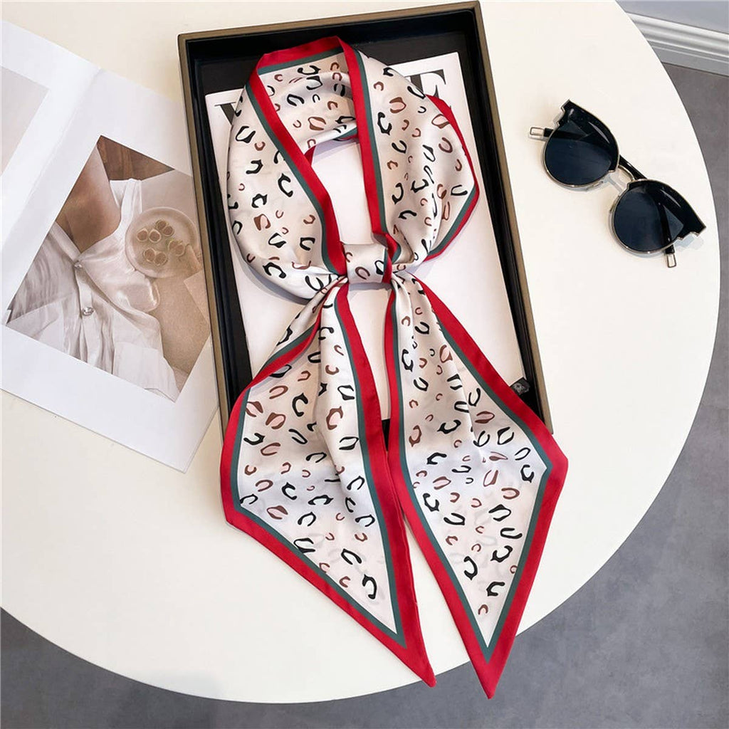 FASHIONABLE AND VERSATILE DOUBLE-LAYER SCARF