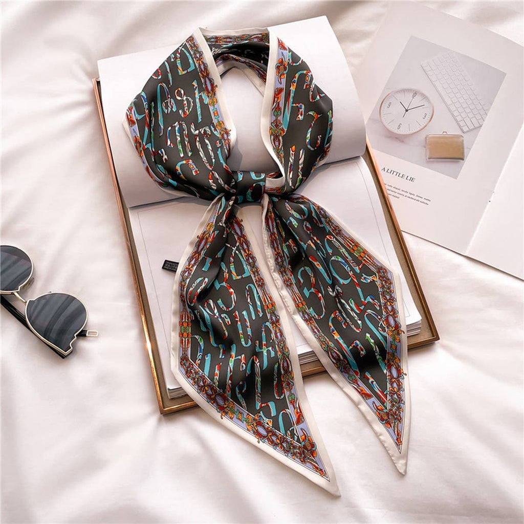 FASHIONABLE AND VERSATILE DOUBLE-LAYER SCARF