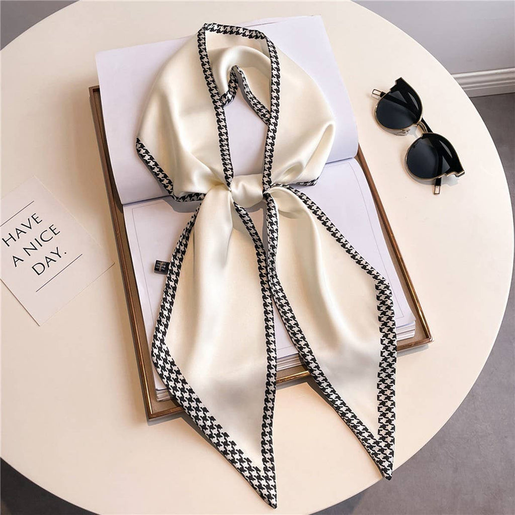 FASHIONABLE AND VERSATILE DOUBLE-LAYER SCARF