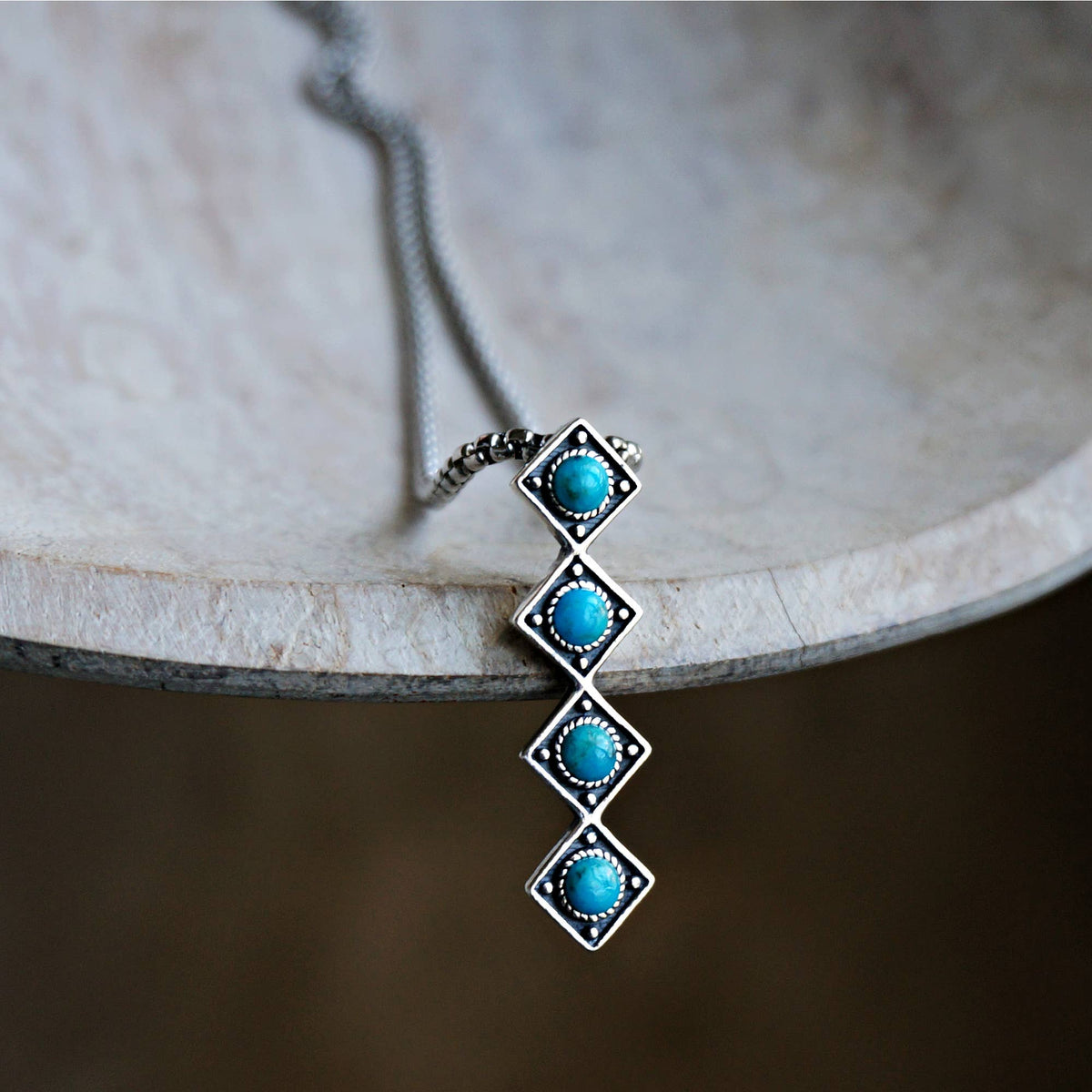 Itotia Turquoise Necklace