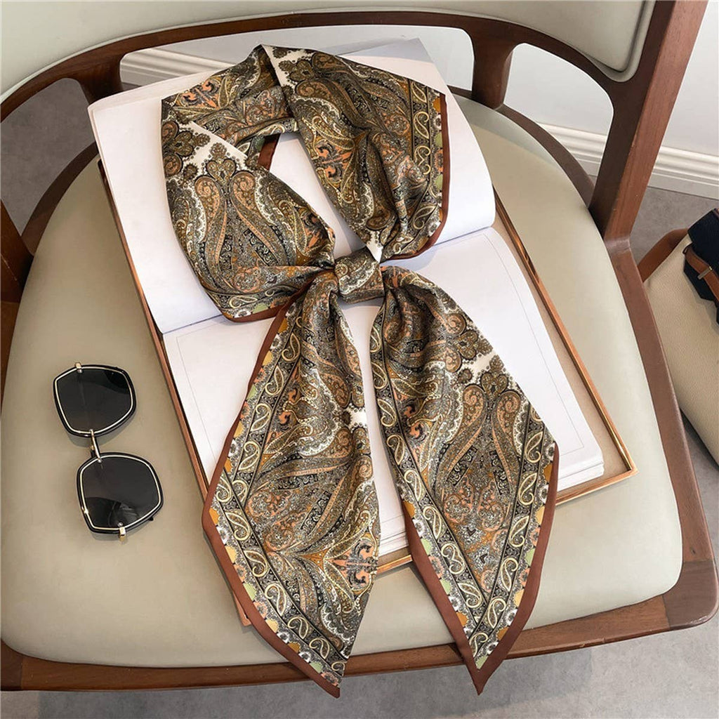 FASHIONABLE AND VERSATILE DOUBLE-LAYER SCARF