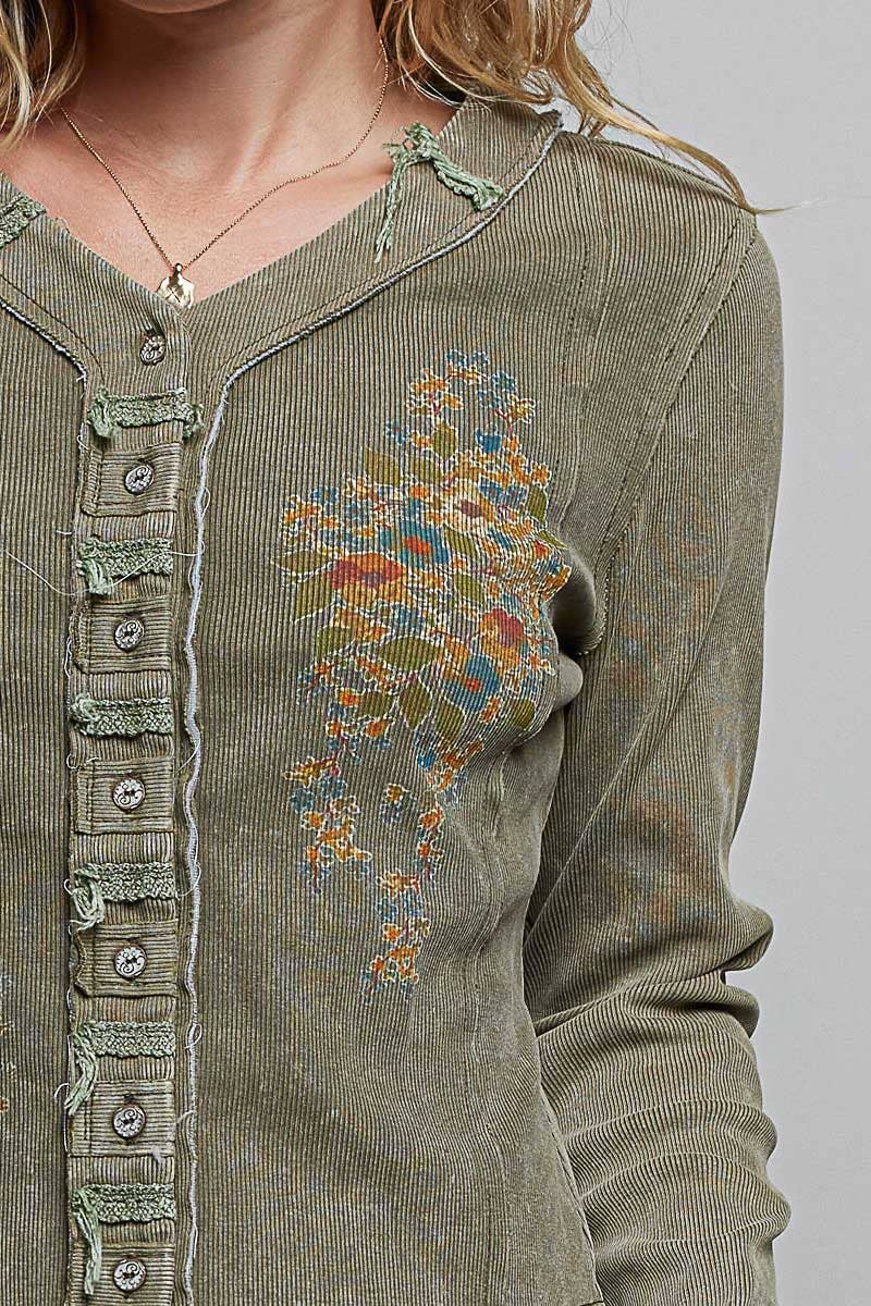 Vintage-Inspired Wash Button-Front Placket Ribbed Knit Top